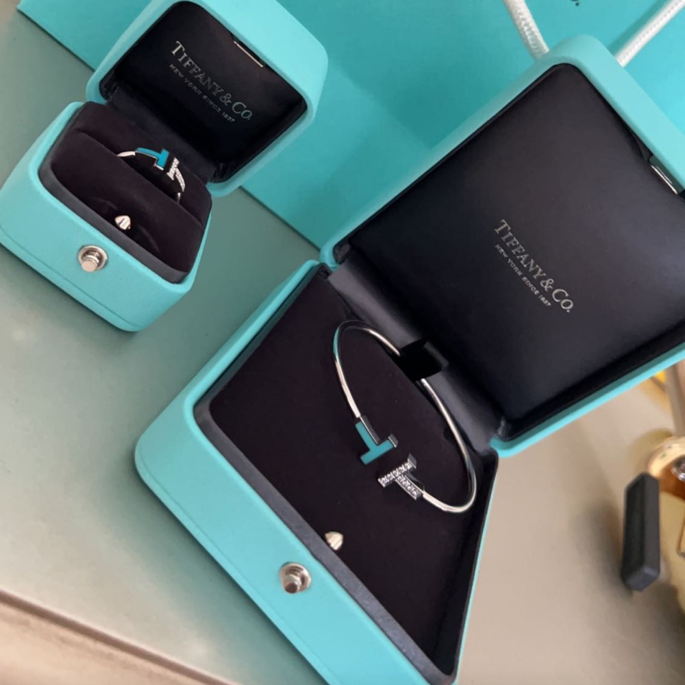 Tiffany T collection